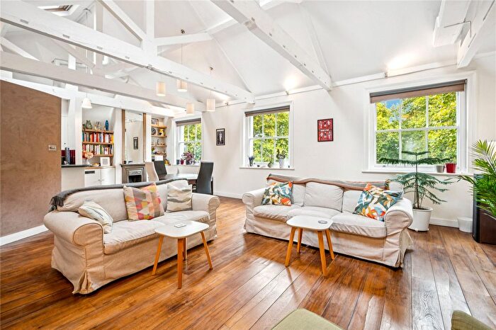 2 Bedroom Flat For Sale In Bryanston Square, Marylebone, London, W1H