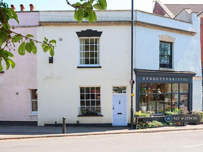 2 Bedroom Terraced House To Rent In Kingsdown Parade, Bristol, BS6