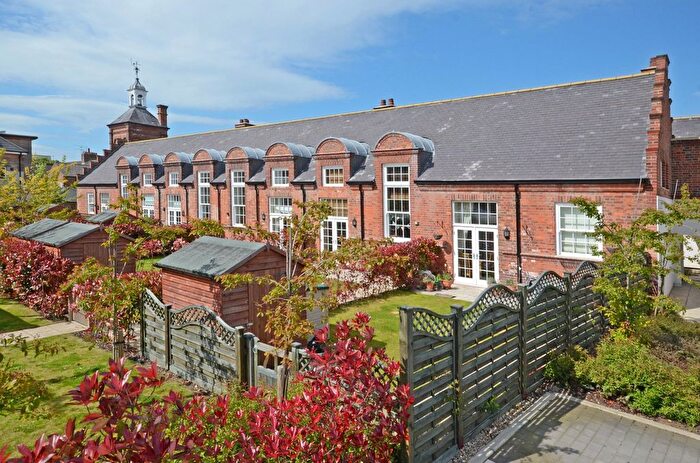 2 Bedroom Detached House To Rent In Bootham Green, Newborough Street, York, YO30