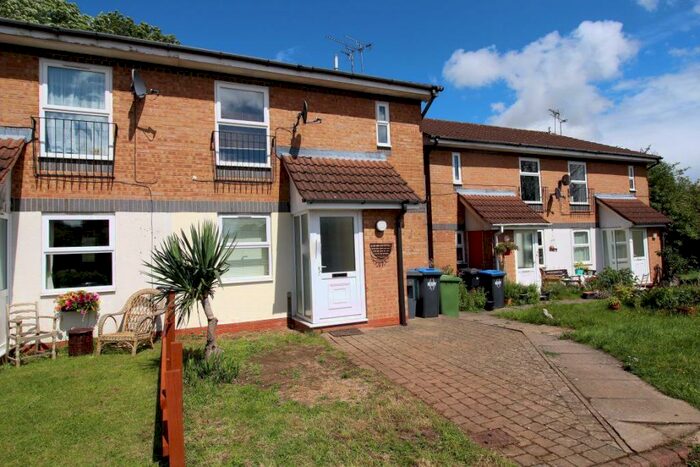 1 Bedroom Maisonette To Rent In Grendon Drive, CV21