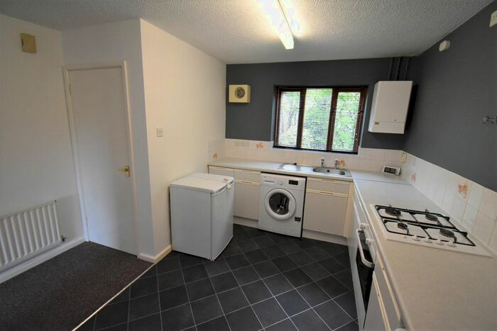 2 Bedroom Property To Rent In Fiskin Lane, Worcester City Centre, Worcester, WR4