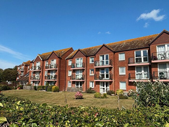 1 Bedroom Flat For Sale In Brookfield Road, Bexhill On Sea, TN40