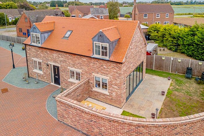 3 Bedroom Detached House For Sale In Parker Close, Wyberton, PE21