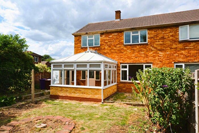 3 Bedroom Semi-Detached House To Rent In Hitchin, Hertfordshire, SG5