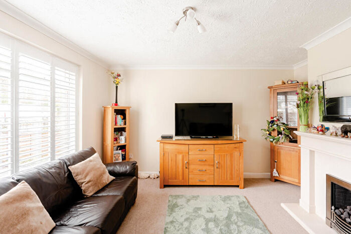 3 Bedroom House For Sale In Passage Road, Bristol, BS10