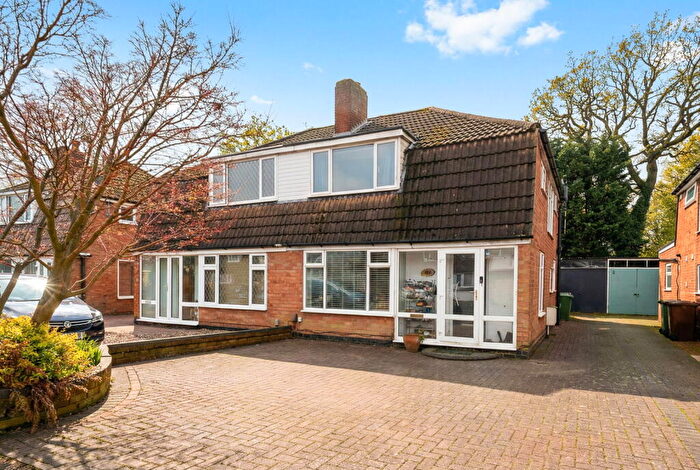 3 Bedroom Semi Detached House For Sale In Bronte Farm Road, Shirley, B90