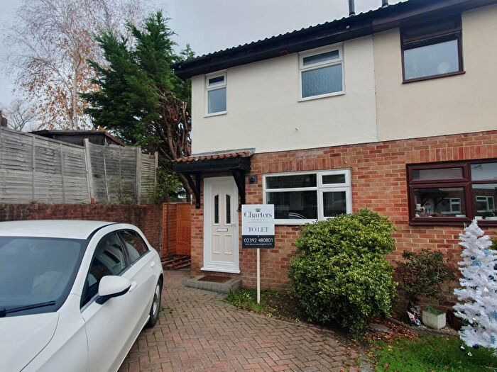 2 Bedroom End Of Terrace House To Rent In Cornbrook Grove, Waterlooville, Hampshire, PO7