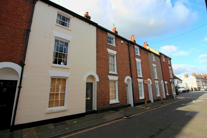 4 Bedroom Terraced House To Rent In Love Lane, Canterbury, Kent, CT1