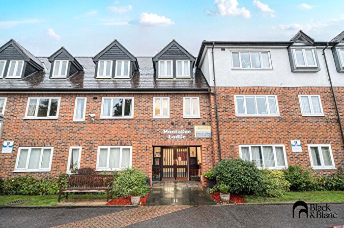 2 Bedroom Apartment For Sale In Rectory Road, Beckenham, BR3