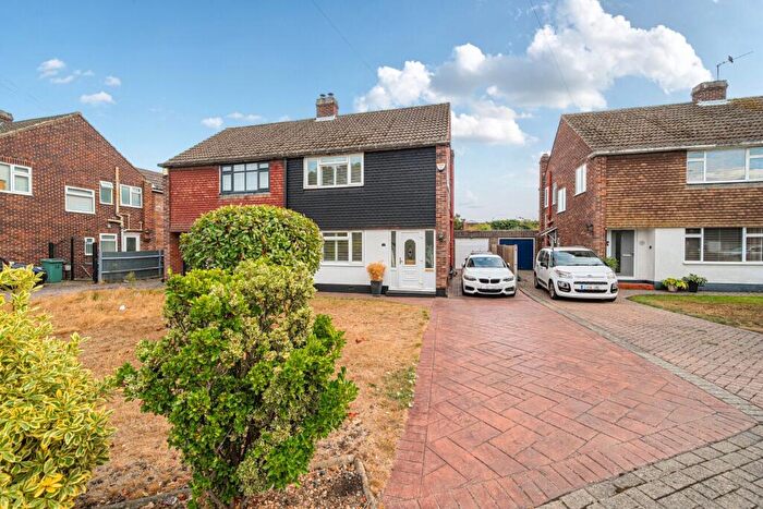 3 Bedroom Semi Detached House For Sale In Barham Close, Bromley, Kent, BR2