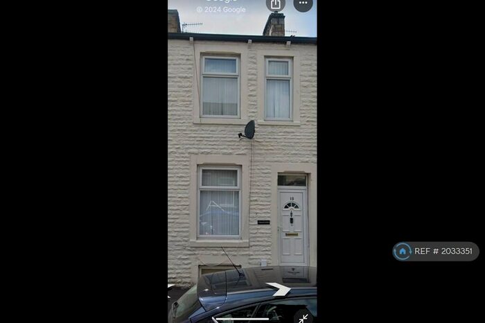 3 Bedroom Terraced House To Rent In Hinton Street, Burnley, BB10