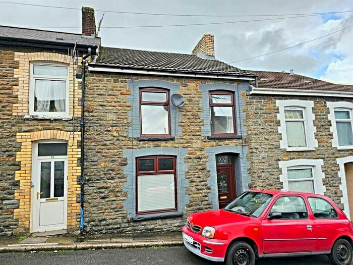 3 Bedroom Terraced House To Rent In High Street, Ynysybwl, Pontypridd, CF37