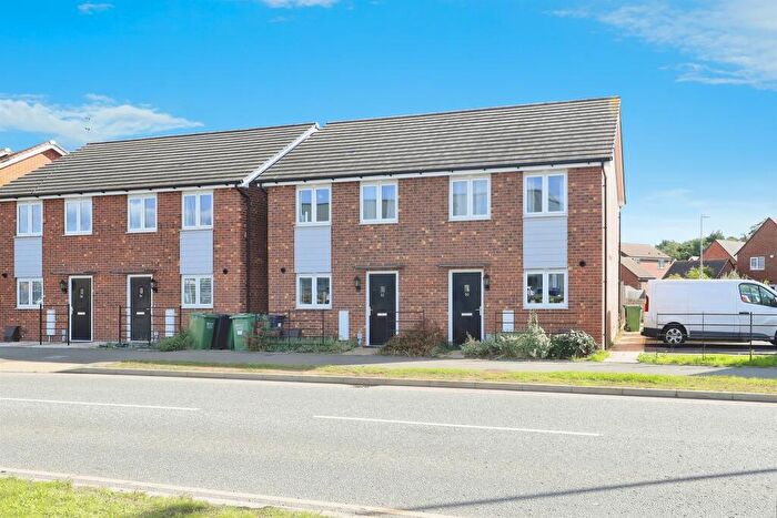 2 Bedroom Semi Detached House For Sale In Silverwoods Way, Kidderminster, DY11