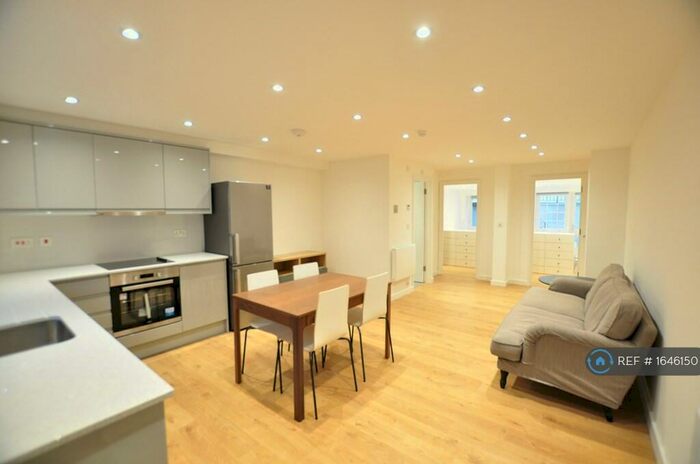 2 Bedroom Flat To Rent In Prince Of Wales Road, London, NW5