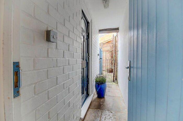 1 Bedroom Property To Rent In Suffolk Road, Cheltenham, GL50