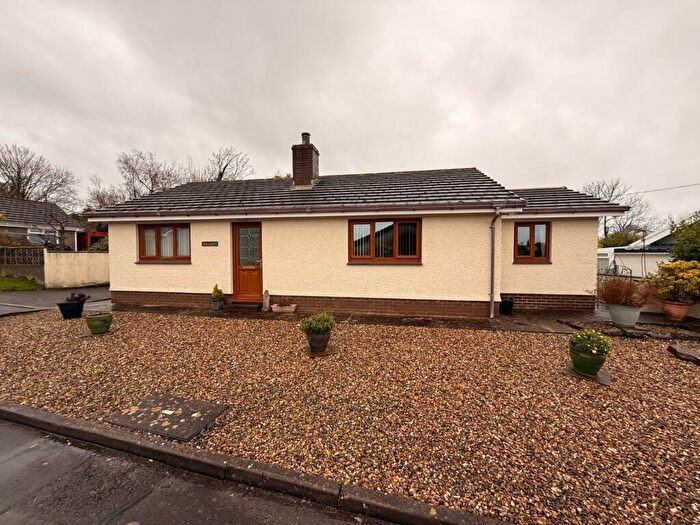 3 Bedroom Bungalow For Sale In Cross Inn, Near New Quay, SA44