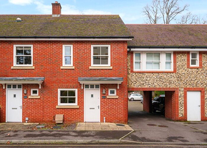 2 Bedroom Terraced House To Rent In Winton Close, Winchester, Hampshire, SO22