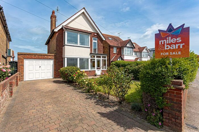 4 Bedroom Detached House For Sale In Westbrook Avenue, Margate, Kent, CT9