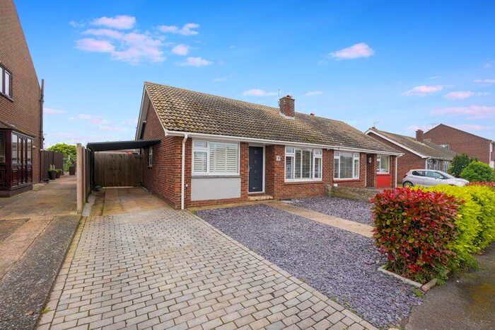 3 Bedroom Bungalow To Rent In Ingoldsby Road, Birchington, CT7