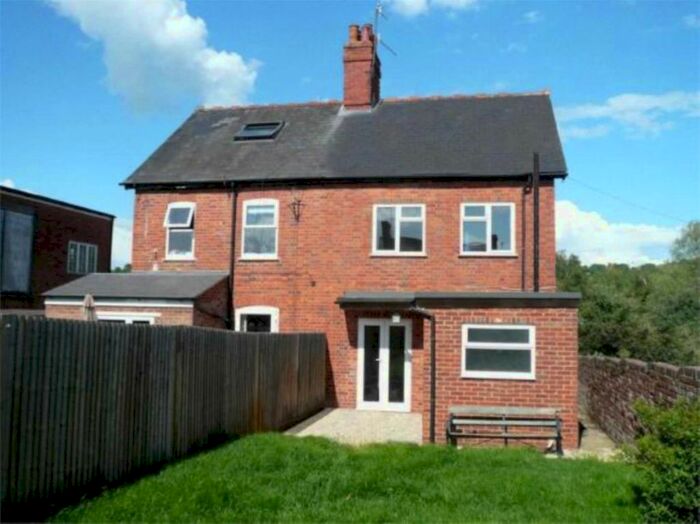 3 Bedroom Property To Rent In Farm Road, Henley-On-Thames, RG9
