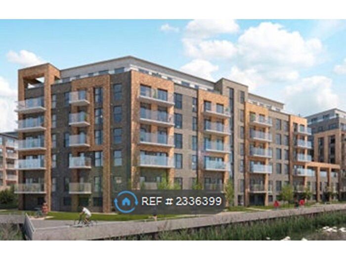 2 Bedroom Flat To Rent In James Smith Court, Dartford, DA1