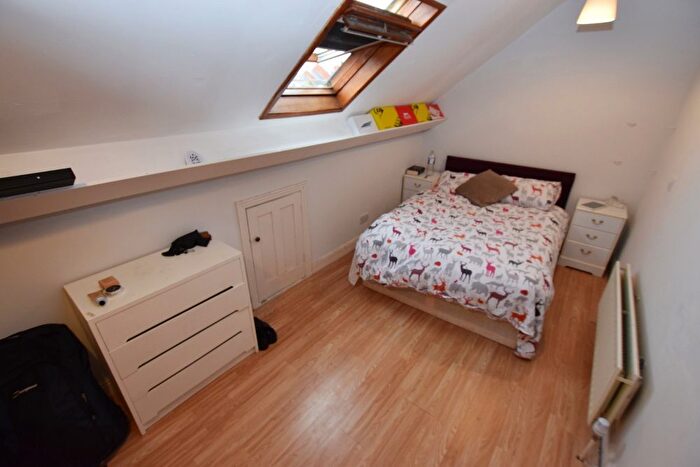 1 Bedroom Terraced House To Rent In Birchfield Road, Abington, Northampton, NN1