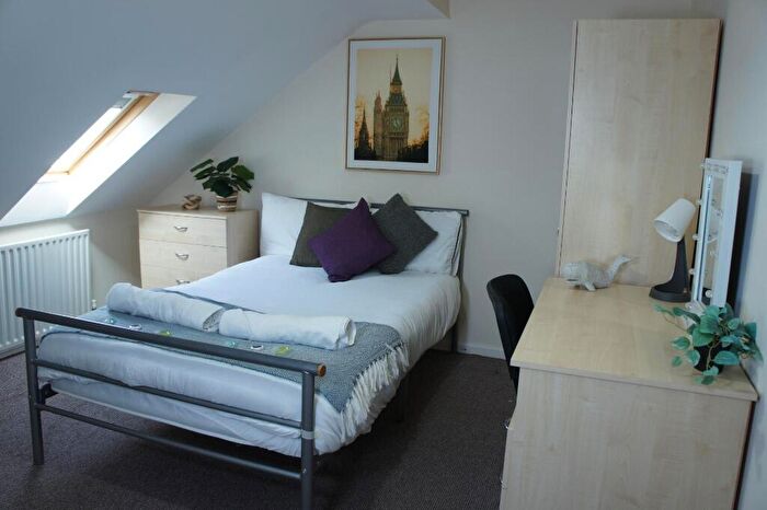 6 Bedroom Flat To Rent In North Sherwood Street, Arboretum, Nottingham, NG1