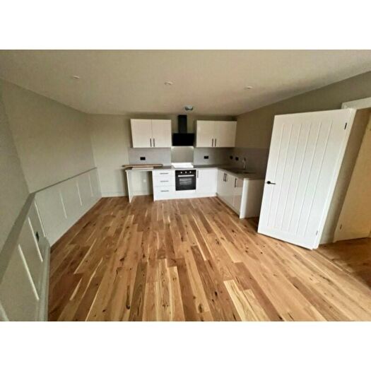 2 Bedroom Flat To Rent In Bell Lane, Birmingham, B31