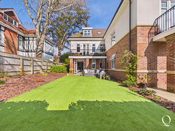 2 Bedroom Apartment For Sale In Spur Hill Avenue, Lower Parkstone, Poole, BH14