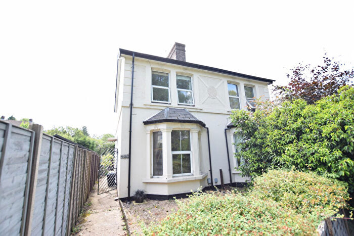 1 Bedroom Apartment For Sale In Nashleigh Hill, Chesham, HP5
