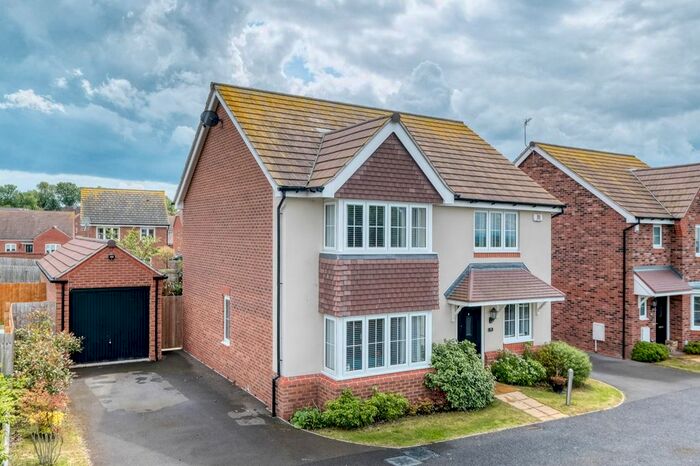 4 Bedroom Detached House For Sale In Ross Crescent, Inkberrow, Worcester, WR7