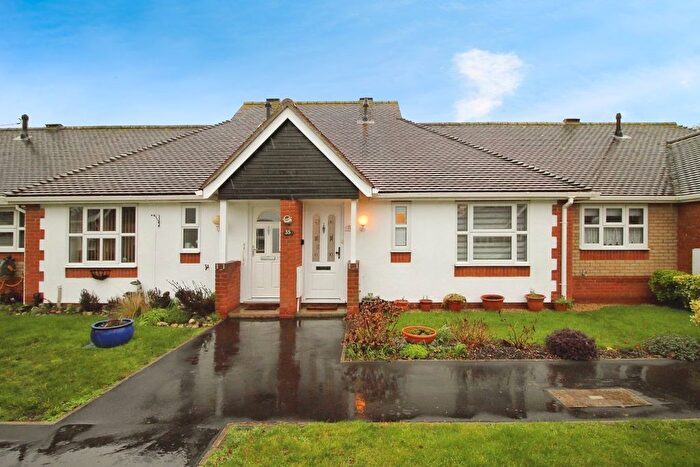 1 Bedroom Property For Sale In Meadow Close, Elmstead, Colchester, CO7