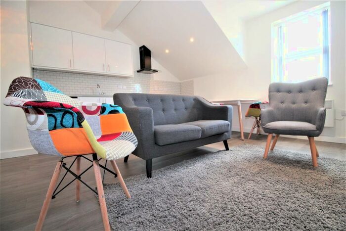 1 Bedroom Apartment To Rent In Aylestone Road, Leicester, LE2