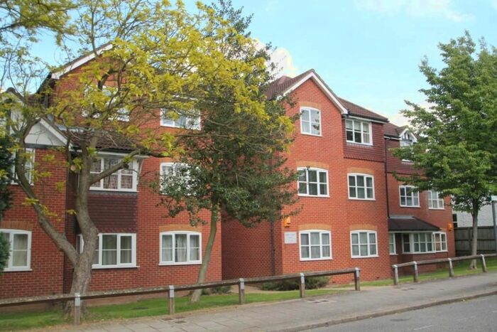 1 Bedroom Flat To Rent In Garth Court, Northwick Park Road, Harrow, HA1