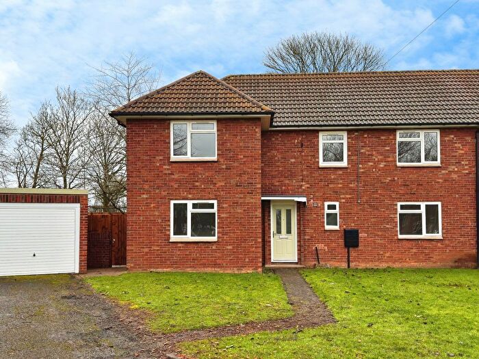 4 Bedroom Semi Detached House To Rent In Vulcan Drive, Scampton, Lincoln, LN1