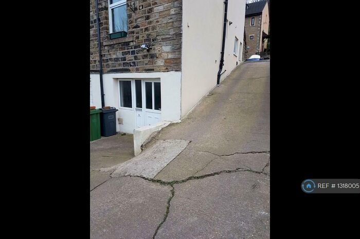 1 Bedroom End Of Terrace House To Rent In Forest Road, Huddersfield, HD5