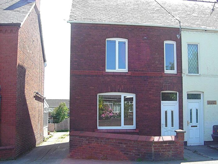 2 Bedroom Semi-Detached House To Rent In Mold Road, Buckley, CH7