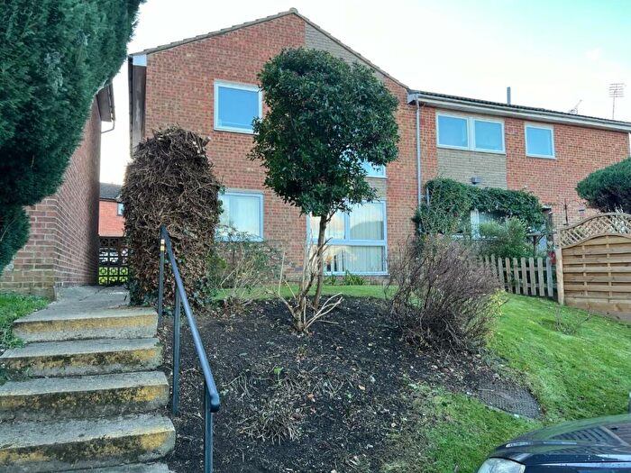 2 Bedroom Maisonette To Rent In Knowles Close, Halstead, CO9