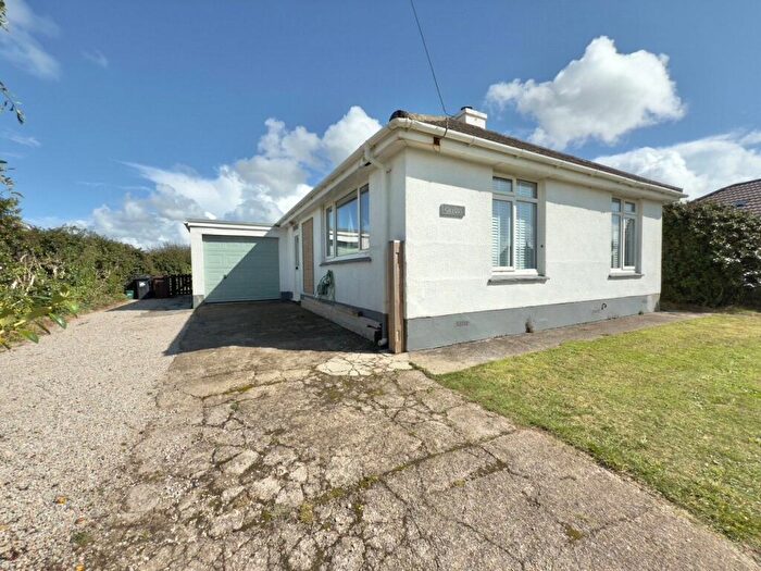 2 Bedroom Bungalow For Sale In Crescent Close, Widemouth Bay, Bude, EX23