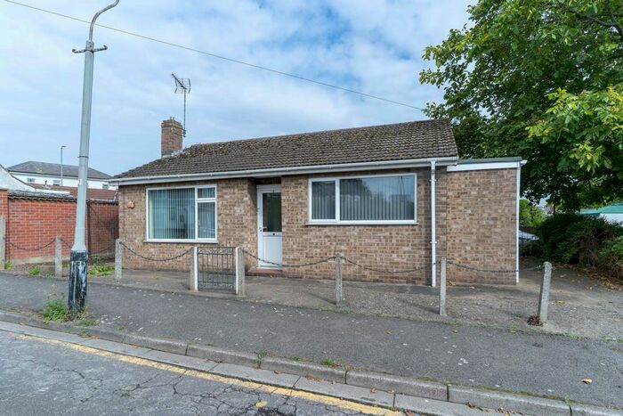 2 Bedroom Detached Bungalow To Rent In Middlecott Close, Boston PE21