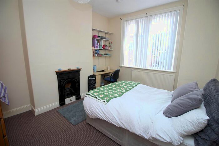 5 Bedroom Terraced House To Rent In Ripon Gardens, Jesmond Vale, Newcastle Upon Tyne, NE2