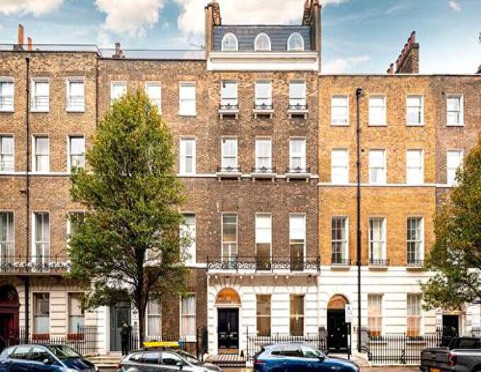 1 Bedroom Flat For Sale In Wimpole Street, London, W1G
