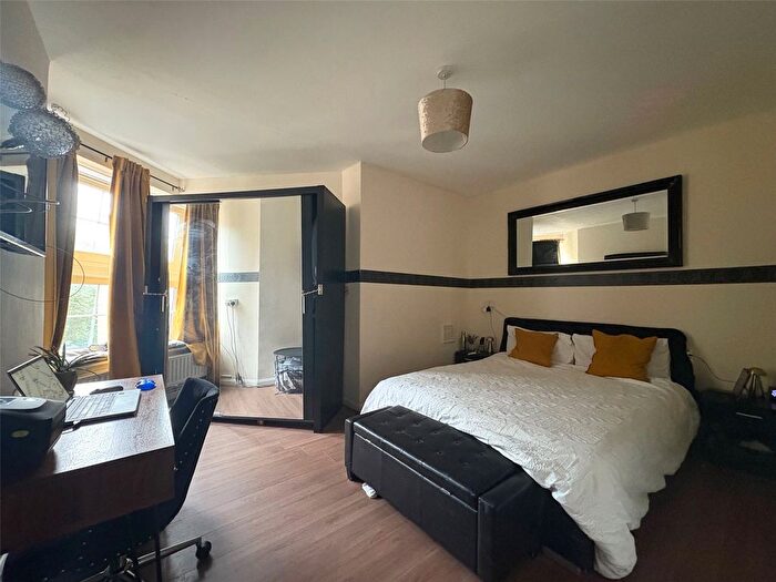 2 Bedroom Flat To Rent In Mccall House, Tufnell Park Road, Tufnell Park, London, N7
