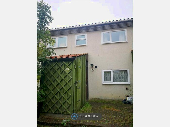 2 Bedroom Terraced House To Rent In Glovers Lane, Heelands, Milton Keynes, MK13