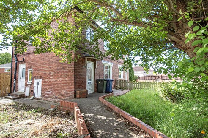 3 Bedroom Semi-Detached House For Sale In Brampton Gardens, Newcastle Upon Tyne, Tyne And Wear, NE15