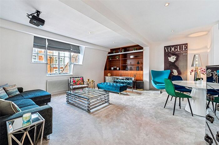 1 Bedroom Flat To Rent In Hans Crescent, Knightsbridge, London, SW1X