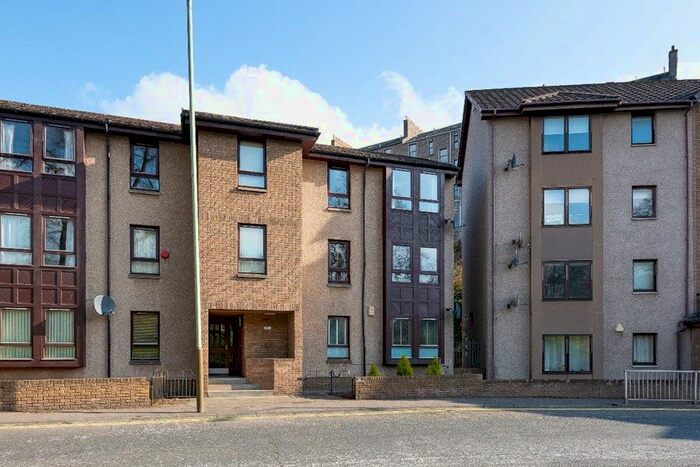 1 Bedroom Flat To Rent In Lochee Road, Lochee East, Dundee, DD2