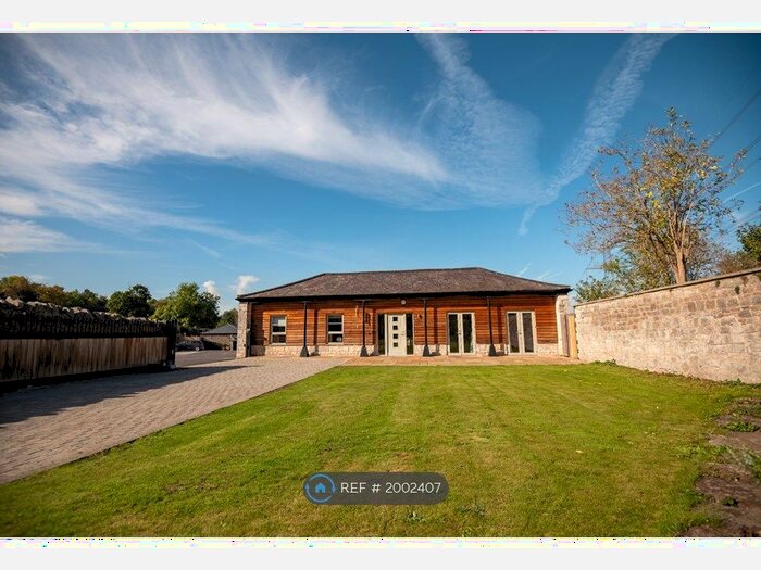 4 Bedroom Detached House To Rent In Fernhill Court, Almondsbury, Bristol, BS32