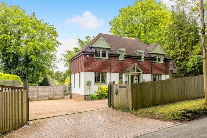 4 Bedroom Detached House For Sale In Salt Lane, Hydestile, Godalming, Surrey, GU8