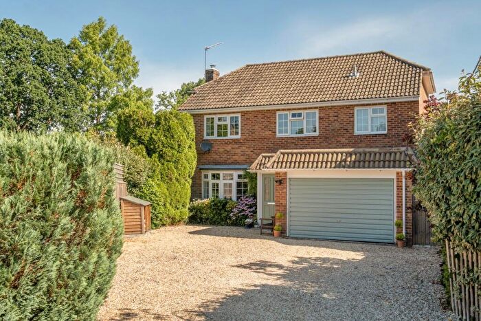 4 Bedroom Detached House For Sale In Rhinefield Close, Brockenhurst, SO42